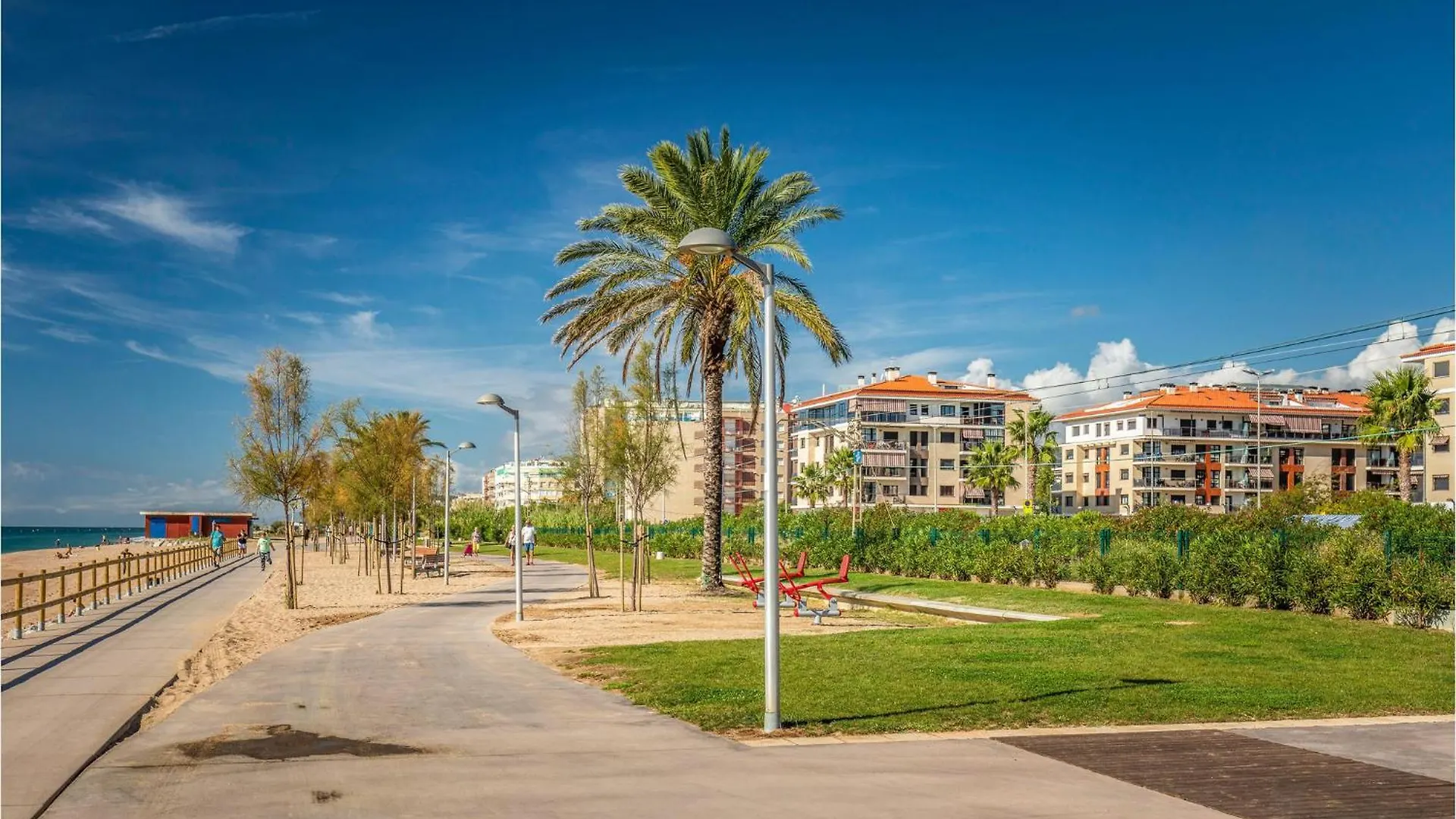 Amazing apartment in Pineda de Mar with 2 Bedrooms&Outdoor swimming pool Spanje